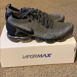 Nike Air Vapormax Flyknit 2
